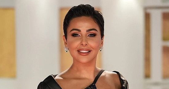 بعد إطلالة ميس حمدان.. ما علاقة قص الشعر بالأزمات النفسية عند النساء؟