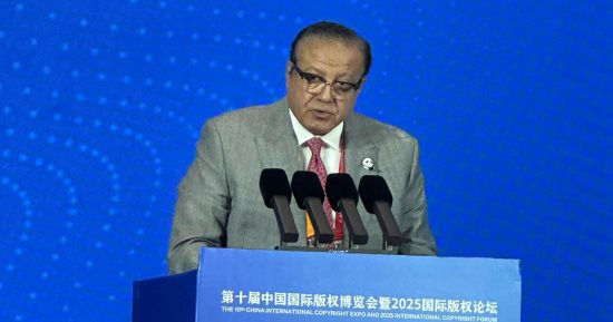 هشام عزمى: يجب تحقيق التوازن بين دعم التطور التكنولوجى وصون الإبداع الإنسانى