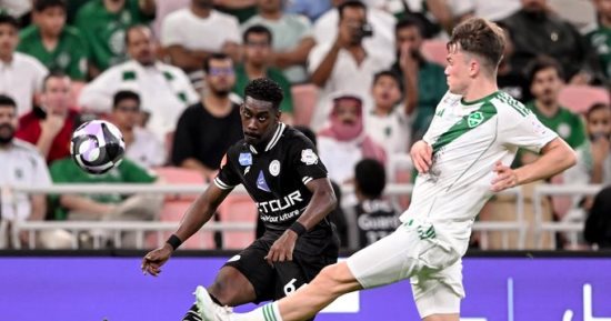 الأهلي يسقط في فخ التعادل أمام الشباب في الدوري السعودي.. فيديو