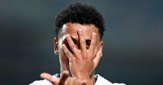 الزمالك يسجل هدفين فى دقيقة أمام ديكيداها الصومالي والنتيجة 3-0.. صور 