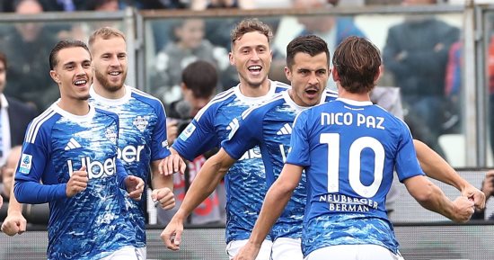 نيكو باز موهبة كومو يفرض نفسه تهديفياً فى الدوري الإيطالي.. بالأرقام
