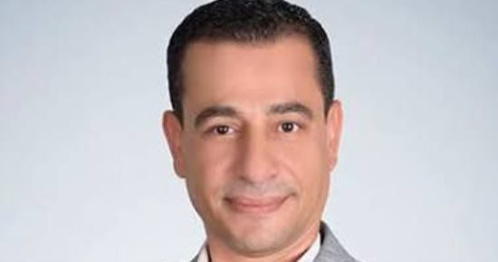 وزير الثقافة يكلف المخرج هشام عطوة برئاسة قطاع المسرح