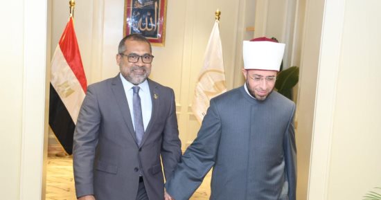 وزير الأوقاف يستقبل وزير خارجية المالديف لبحث تعزيز التعاون الدعوي والتدريبي