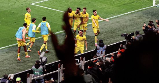 ميلان يتصدر الدوري الإيطالي بثنائية في شباك فيورنتينا.. فيديو