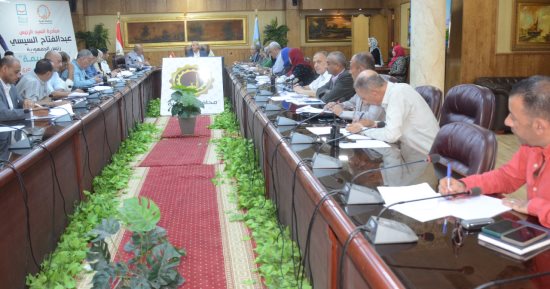 محافظ الغربية يترأس اجتماع مجلس إدارة مشروع المواقف ويُقر تعريفة التاكسى بـ14 جنيها