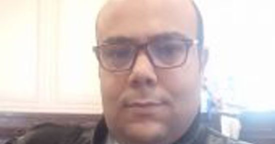 وفاة محام بسبب أزمة قلبية مفاجئة حزنا على نجله المريض فى الإسكندرية