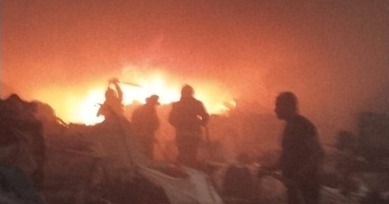 إخماد حريق داخل مشتل فى الصف دون إصابات
