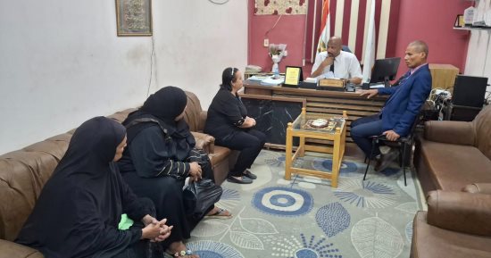 "تضامن الأقصر" تناقش شكاوى المواطنين ضمن فعاليات اليوم المفتوح.. صور