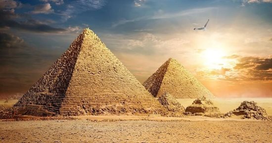 6 أماكن جمالها لا يقاوم لمحبى المغامرات.. أبرزها الأهرامات