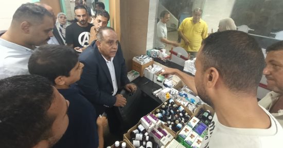السكرتير المساعد لمحافظة كفر الشيخ يتفقد مستشفى برج البرلس