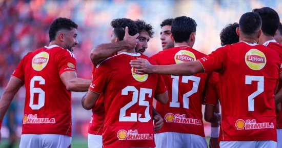 أهلى توروب يفتش عن العلامة الكاملة الليلة أمام إيجل نوار بدوري أبطال أفريقيا.. التعادل يصعد بالكتيبة الحمراء لدور المجموعات.. زيزو وبن شرقى وجراديشار فى التشكيل المتوقع.. و10 غيابات بصفوف الأحمر بقيادة الشناوى