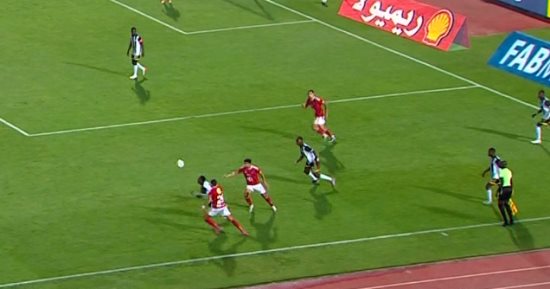 15 دقيقة.. الأهلي 0-0 إيجل نوار البوروندي
