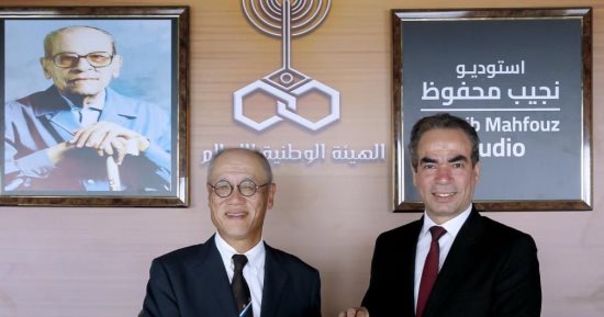 سفير اليابان يزور استديو نجيب محفوظ ويشيد بالتعاون فى تأسيس المتحف الكبير