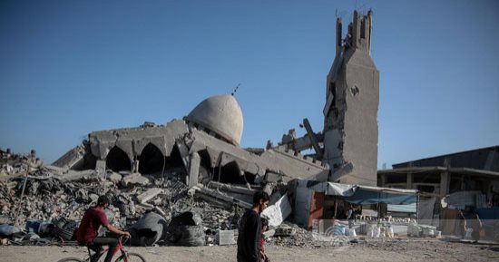 استشهاد 4 فلسطينيين في قصف إسرائيلي على مخيم جباليا شمال غزة