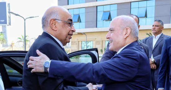 رئيس النيابة الإدارية ووزير العدل يتفقدا العمل في مجمع النيابات بالقاهرة الجديدة