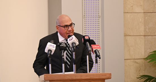 رئيس العربية للتصنيع يتفقد أعمال إنشاء مصنع تدوير المخلفات الصلبة بالدقهلية