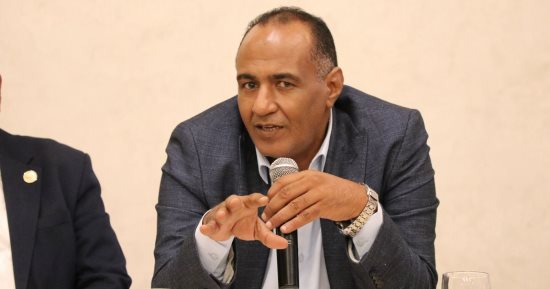 أمين عام نقابة الأطباء يكشف تفاصيل قانون المسؤولية الطبية وصندوق تعويضات المرضى