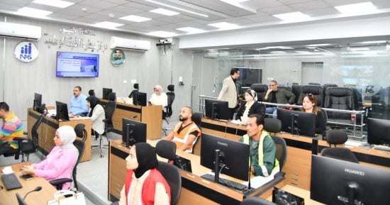 محافظ الفيوم يتابع حملات إزالة التعديات على أملاك الدولة عبر مركز السيطرة