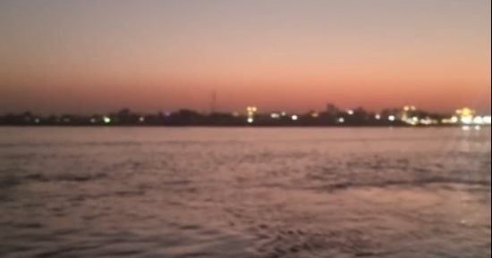سحر وجمال النيل وقت الغروب فى سوهاج.. فيديو