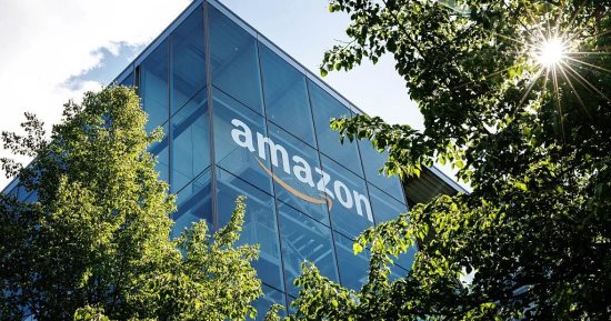 رسالة غامضة تثير القلق داخل AWS: هل تستعد أمازون لجولة تسريحات جديدة؟