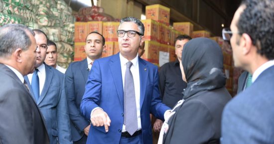 وزير التموين يؤكد توافر السلع بالمنافذ وانتظام منظومة الدعم