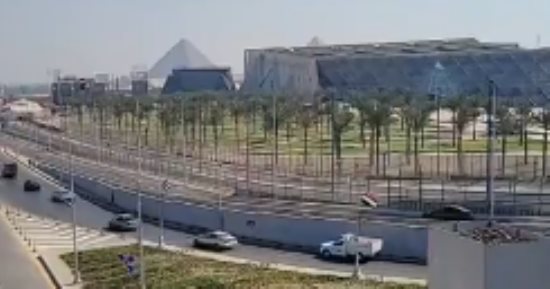 وزيرة الثقافة الفرنسية تمثل ماكرون فى افتتاح المتحف المصرى الكبير