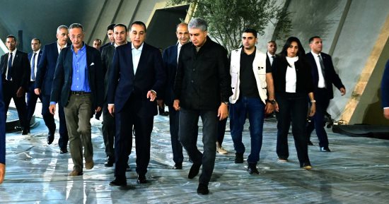 مدبولى: افتتاح المتحف المصرى الكبير يناسب مكانة مصر وفقا لتوجيهات الرئيس.. صور 