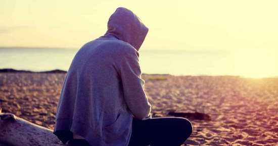 5 أبراج ما بتحبش الرغي.. برج الحوت عايش في خياله والميزان يتجنب المشاكل