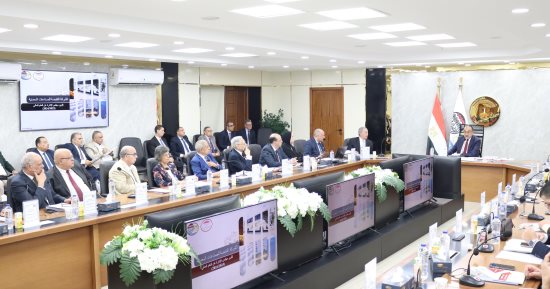 61 مليار جنيه إيرادات القابضة المعدنية بنمو 30%.. وصافي الربح يرتفع إلى 14.4 مليار جنيه