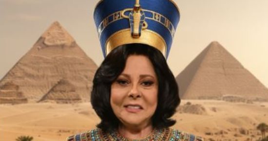 إسعاد يونس قبل افتتاح المتحف المصري: القدر اختارك إنك تكون كبير