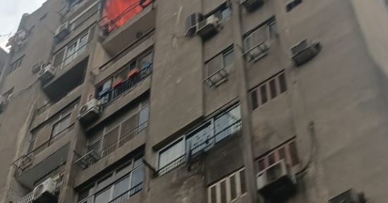 السيطرة على حريق داخل شقة سكنية فى منطقة الأميرية دون إصابات.. صور