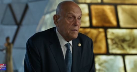 مجدى يعقوب: مصر القديمة صنعت أطراف صناعية وأجرت عمليات فى المخ والقلب