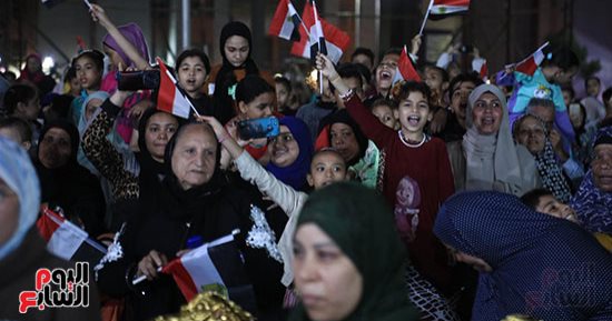 احتفالات شعبية بميدان الأسمرات بالتزامن مع افتتاح المتحف الكبير.. صور