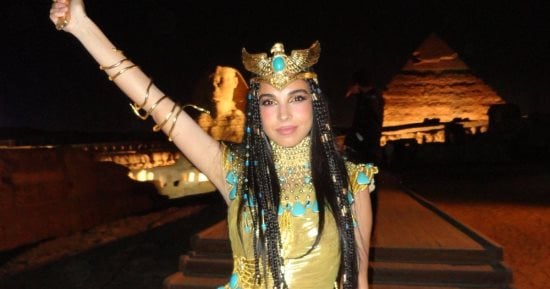 كواليس مشاركة سلمى أبو ضيف فى ليلة افتتاح المتحف الكبير.. صور
