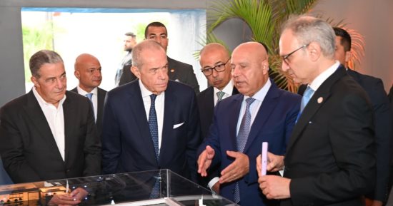 كامل الوزير يضع حجر الأساس لمصنع جديد بمدينة 6 أكتوبر ينتج 50 ألف سيارة