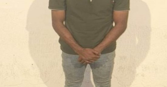  ضبط عامل مارس أعمال بلطجة وحطم كاميرات مراقبة أمام منزل بالإسكندرية