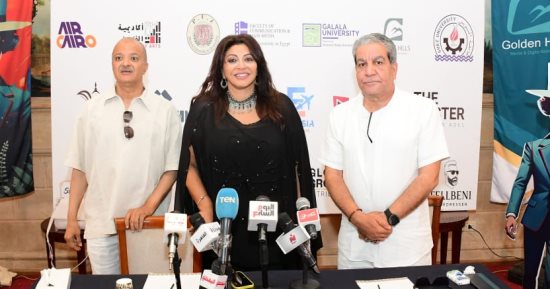 هالة صدقى فى ندوة تكريمها بمهرجان VS-Film للأفلام القصيرة جدا: قلب الليل أفضل أعمالى.. وسعاد حسنى بالنسبة لى هى الأيقونة.. وتعلمت من عاطف الطيب الاهتمام بالتفاصيل الصغيرة.. تعلمت فنون الأداء على يد مخضرمين