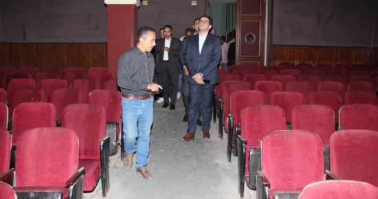 وزير الثقافة يتفقد سينما ديانا ويوجه بسرعة تطويرها وتحويلها إلى سينما ومسرح