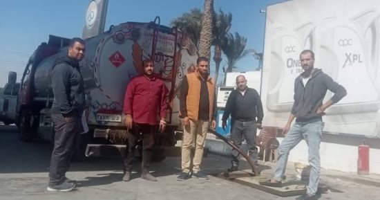ضبط سيارة محملة بـ8 أطنان سولار دون تصريح خلال حملة رقابية فى الصف