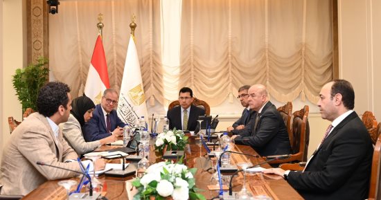 وزير الشباب والرياضة يتابع مع المنظمة المصرية لمكافحة المنشطات جهود تطوير النادو