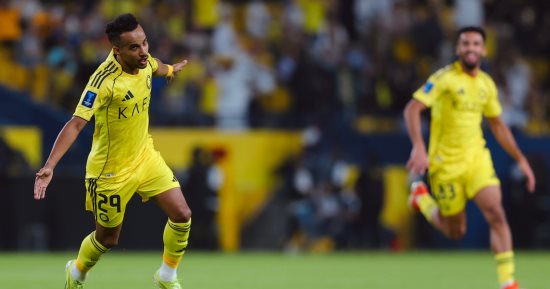 النصر ضد جوا .. عبد الرحمن غريب يتقدم للعالمي بهدف في الشوط الاول