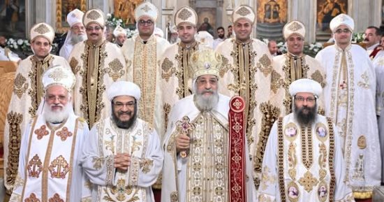 أسماء الكهنة الجدد المرسومين بيد البابا تواضروس فى الإسكندرية وكندا
