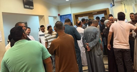 إقبال كبير من المصريين فى قطر للتصويت بانتخابات مجلس النواب 2025
