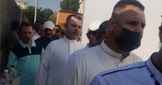 إقبال كثيف للمصريين فى جدة للإدلاء بأصواتهم فى انتخابات النواب.. صور