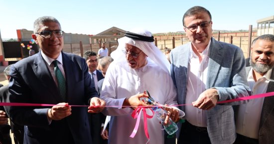 وزير الزراعة ومحافظ الجيزة يفتتحان مشروعات تنموية بالواحات البحرية