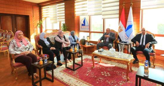 لجنة الاعتماد والجودة تتفقد طب أسنان كفر الشيخ لاعتمادها