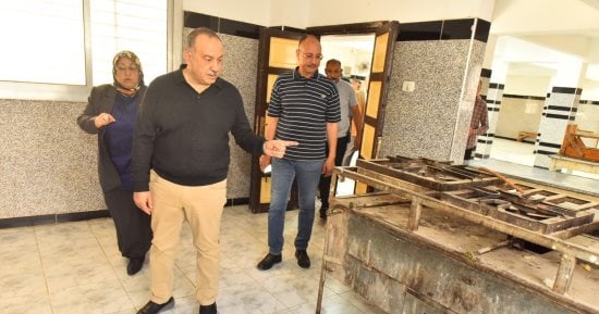 محافظ أسيوط يتفقد مدرسة التربية الفكرية ويوجه بتطويرها ورفع كفائتها