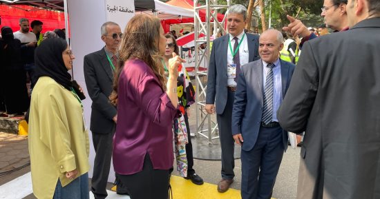 فريق من بعثة المراقبة الدولية يتفقد لجان الدقي لمتابعة سير الانتخابات.. صور
