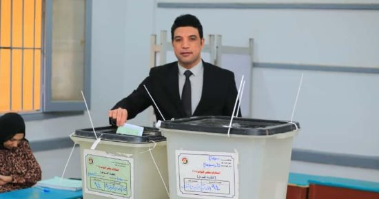 نائب محافظ سوهاج يدلى بصوته فى انتخابات النواب ويؤكد: المشاركة واجب وطنى