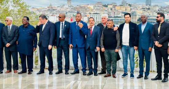 من إسطنبول.. أمين اتحاد العمال يستعرض دور مصر المحورى فى المنطقة